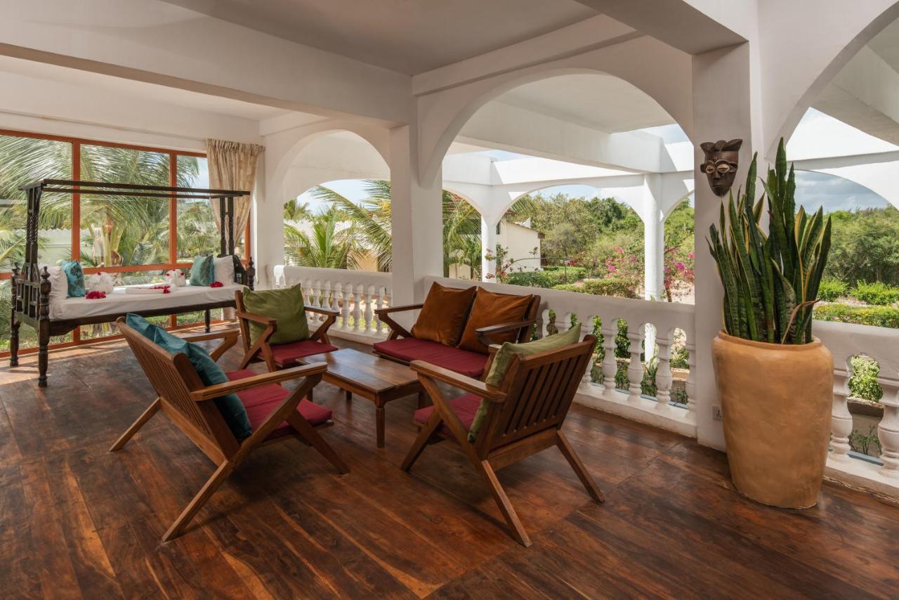 Moja Tuu The Luxury Villas & Nature Retreat Kiwengwa  Exterior photo