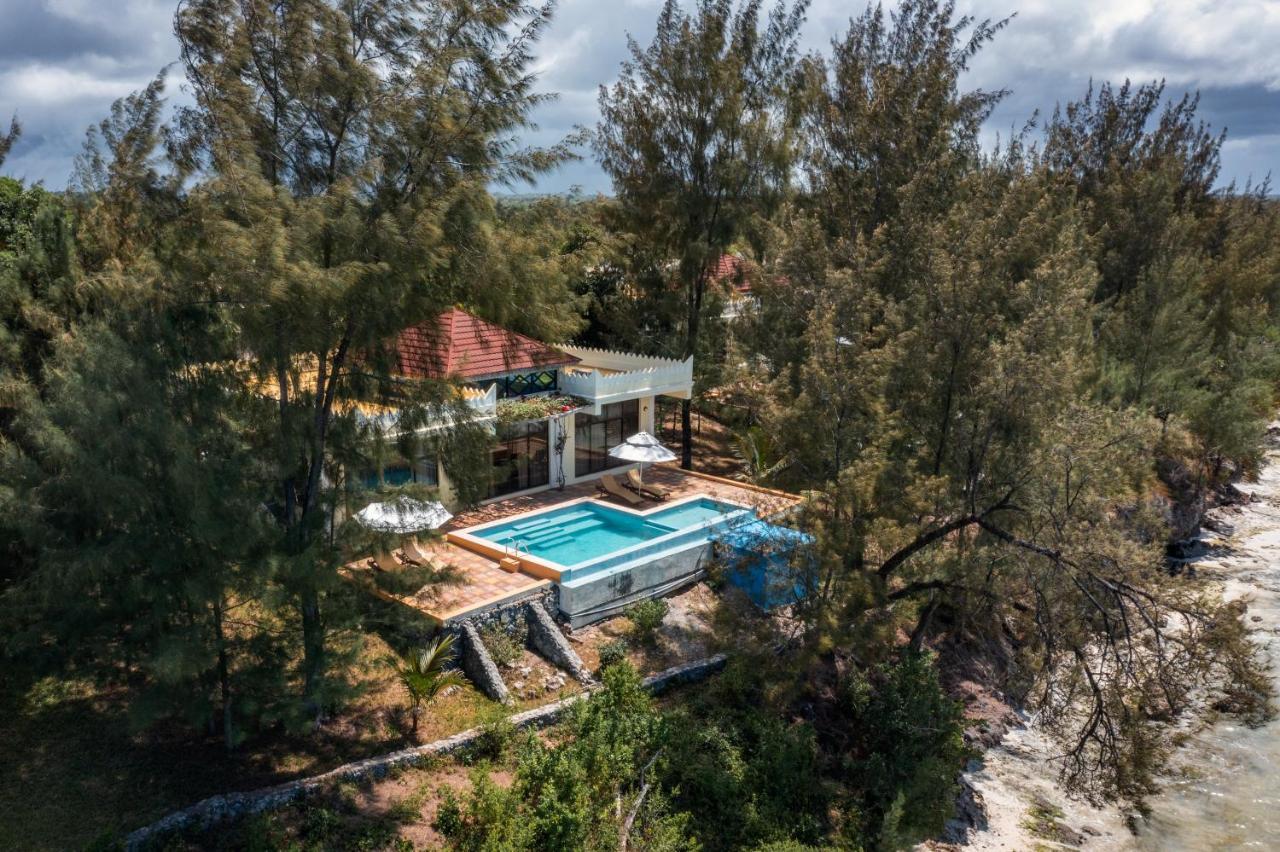 Moja Tuu The Luxury Villas & Nature Retreat Kiwengwa  Exterior photo